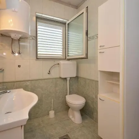White Stone Place *
